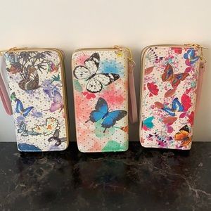 FASHIONISTA Butterfly Double Zip Wristlet Wallet
